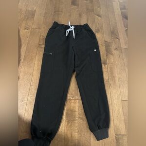 FIGS Black Uman joggers